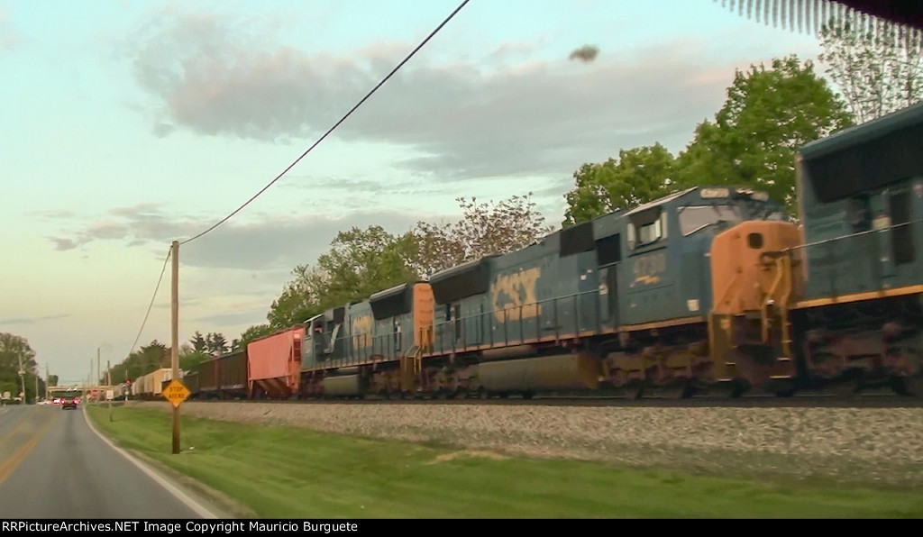 CSX SD70MAC Locomotive